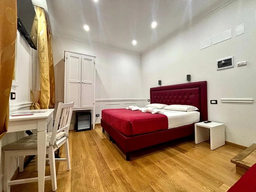 Triple Room — Domus Ester