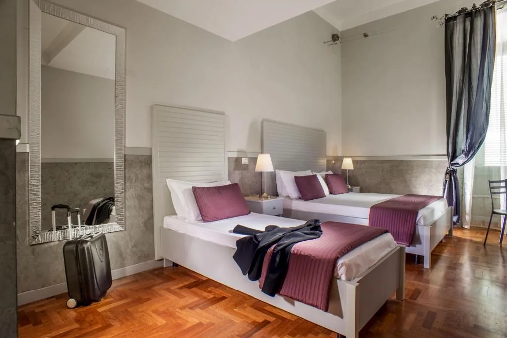 Triple Room — Domus Liberius – Rome