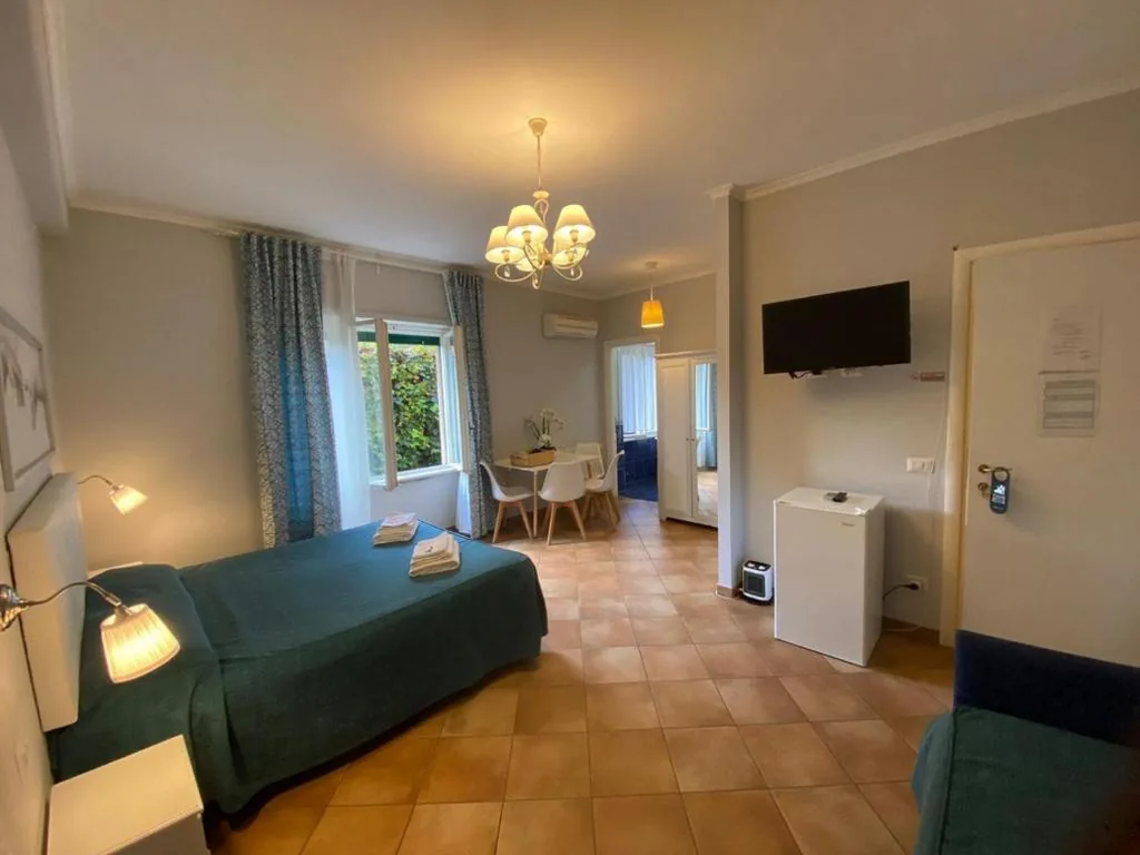 Triple Room — Domus Prati