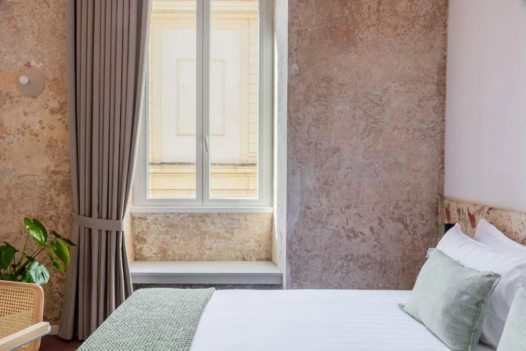 Triple Room — Ehi colosseo