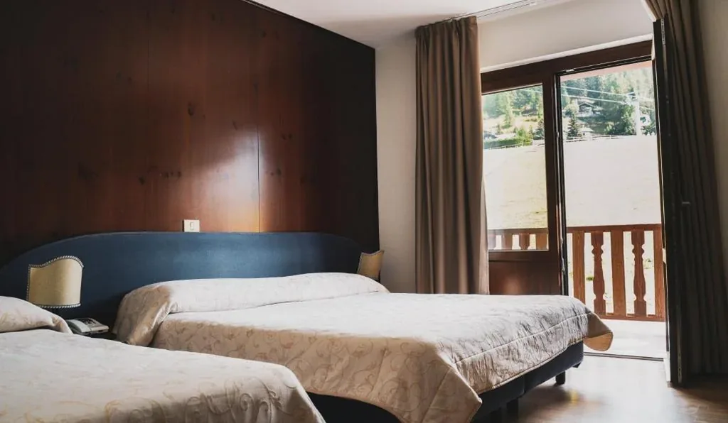 Triple Room — Etoile De Neige