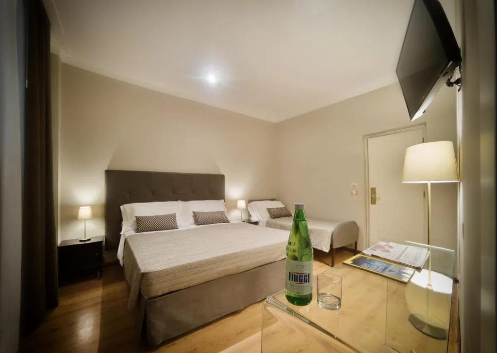 Executive Triple Room — Hotel Touring Wellness & Beauty