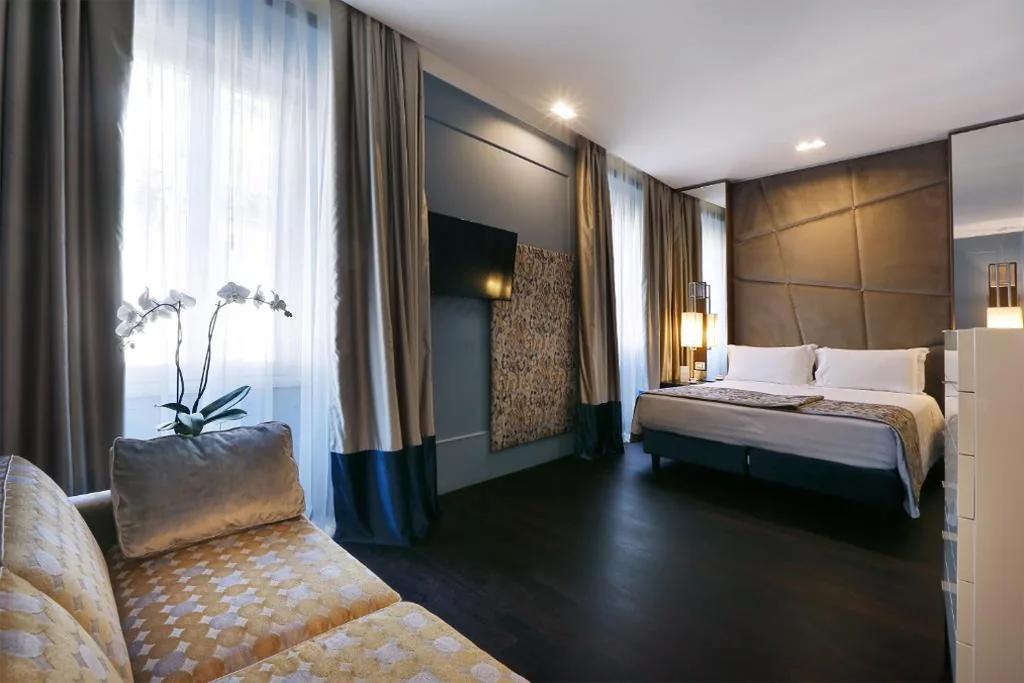 Camera Tripla Executive — Stendhal Luxury Suites