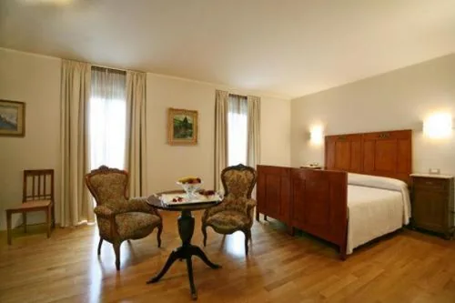 Camera Tripla — Grand Hotel Dei Castelli