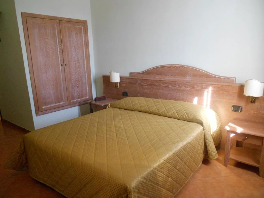 Camera Tripla — Grand Hotel Pavone