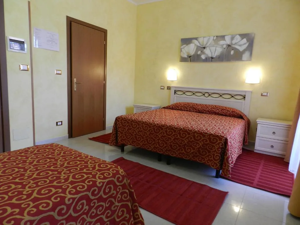 Triple Room — Hotel Air Palace Lingotto
