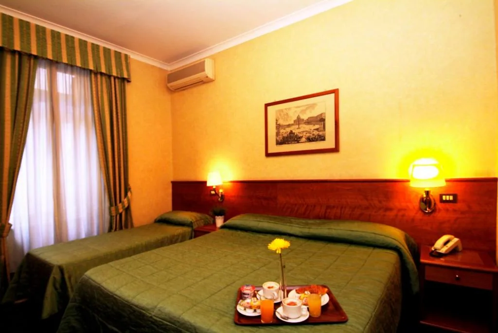 Triple Room — Hotel Argentina