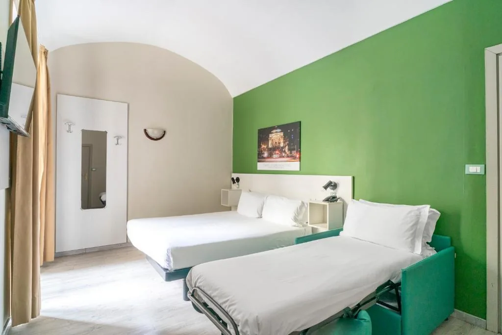 Camera Tripla — Hotel Astoria