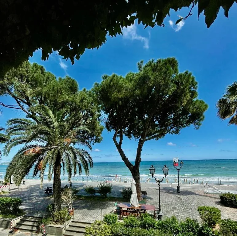 Triple Room — Hotel Beau Rivage