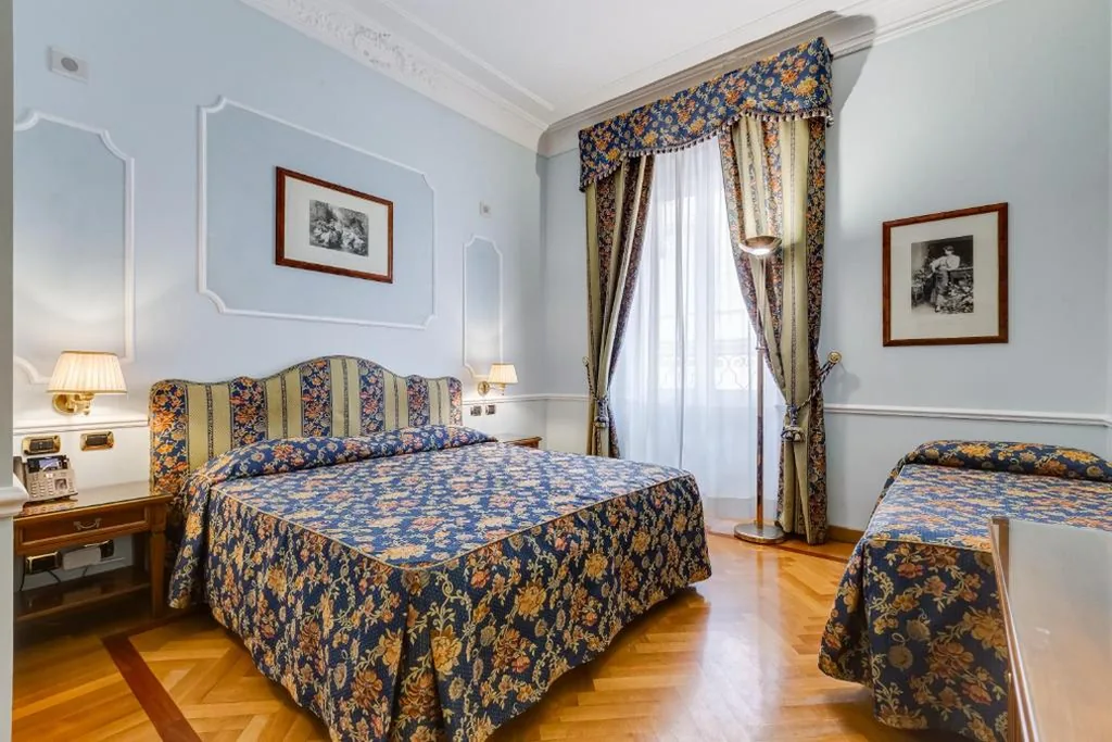 Camera Tripla — Hotel Cellini
