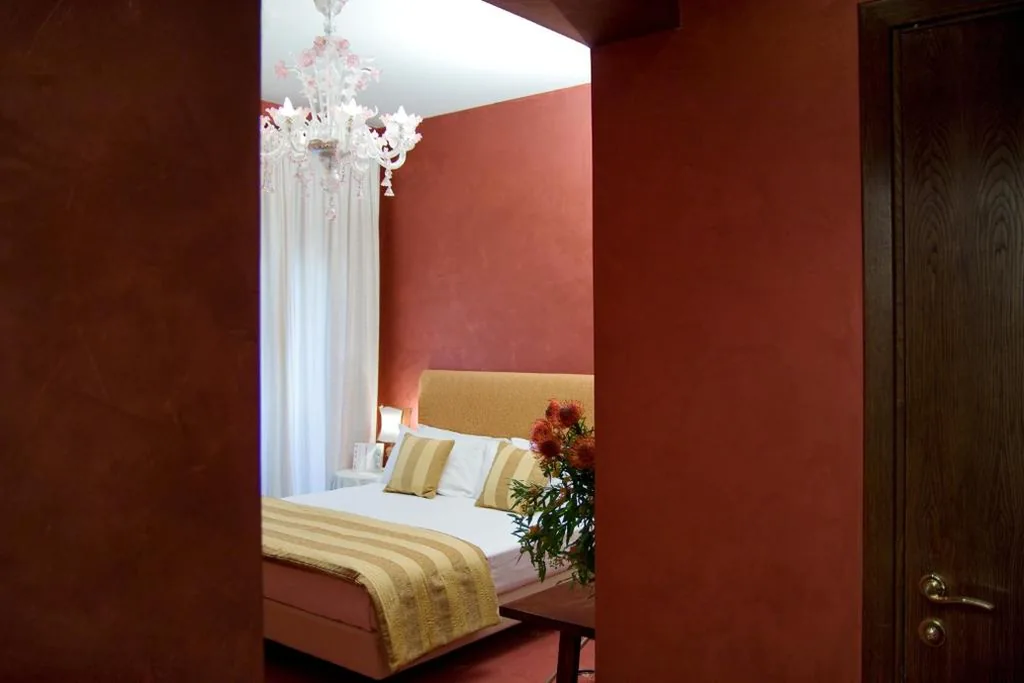 Triple Room — Hotel Columbia