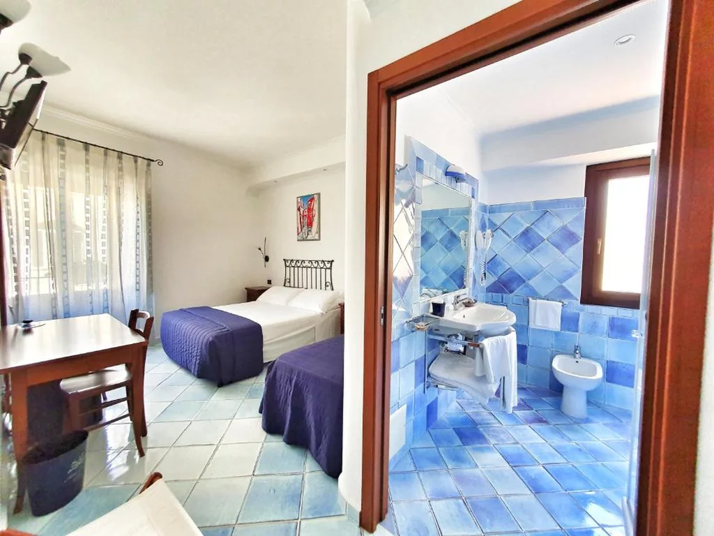 Triple Room — Hotel Corallo Sperlonga