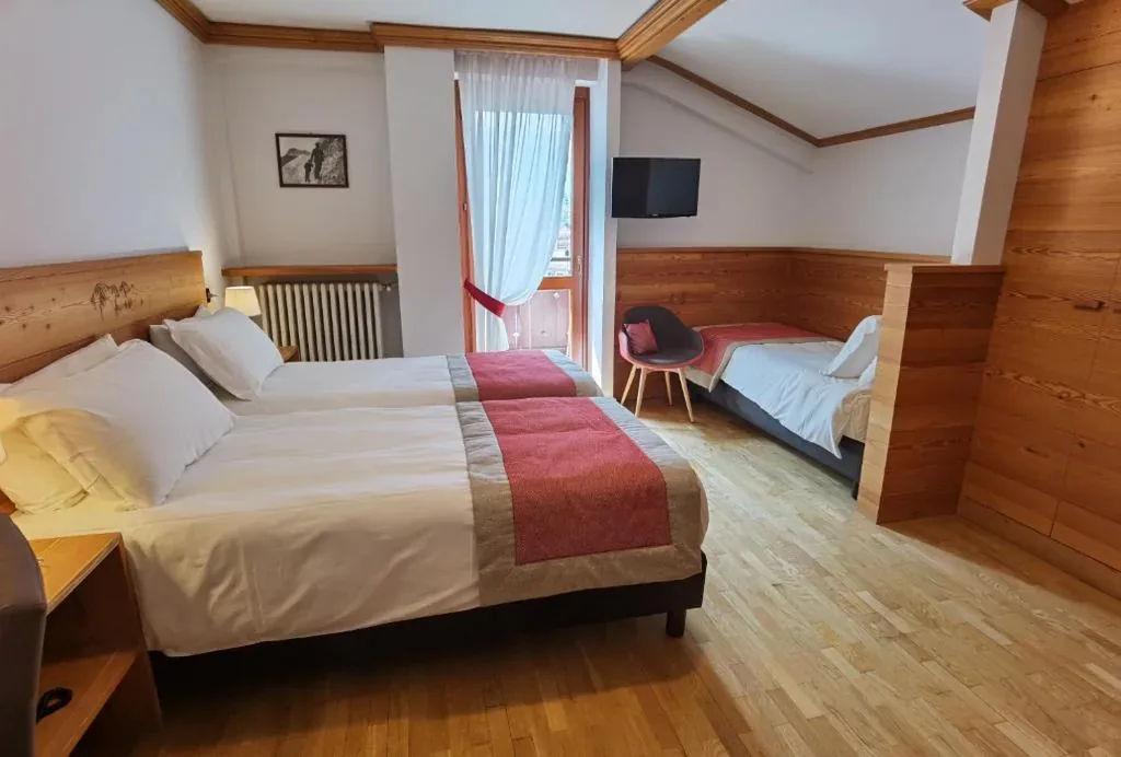 Triple Room — Hotel Croux