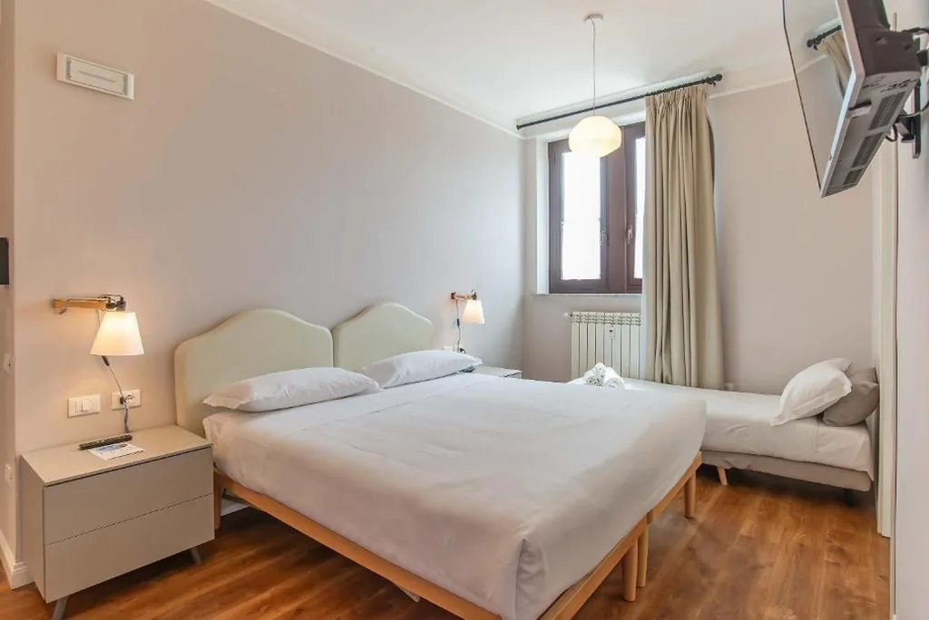 Triple Room — HOTEL DELLE CIVETTE