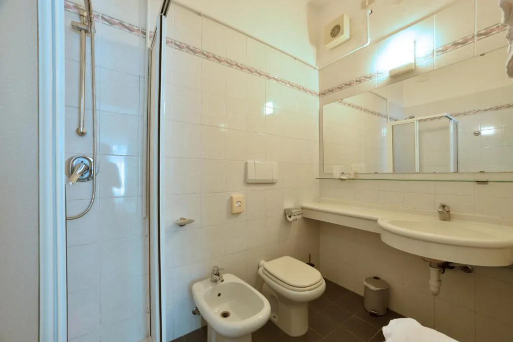 Triple Room — Hotel Diano Marina Mhotelsgroup
