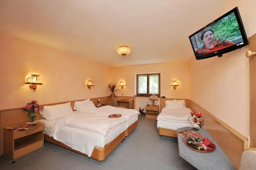 Triple Room — Hotel Etoile De Neige