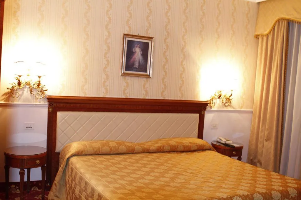 Camera Tripla — Hotel Genio