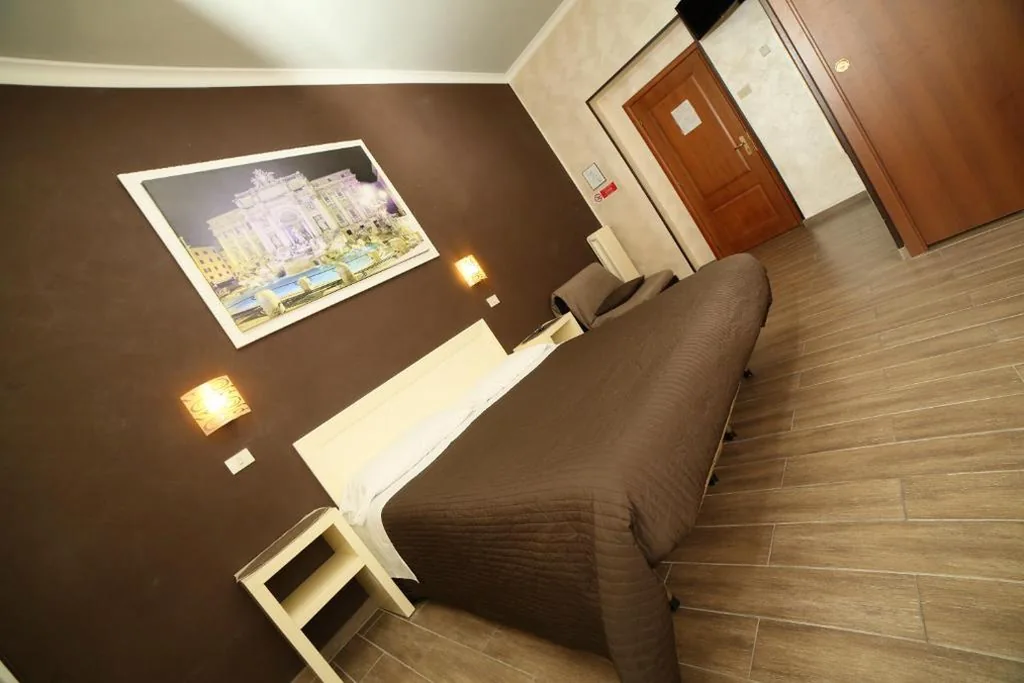 Triple Room — Hotel Giugiù