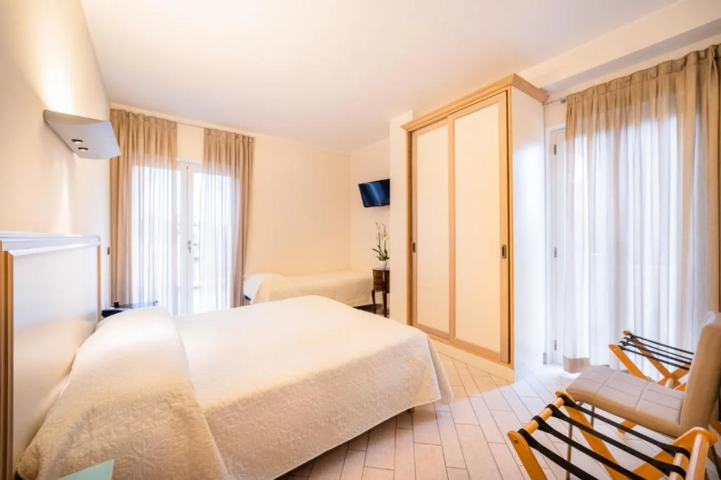 Camera Tripla — Hotel Il Gabbiano