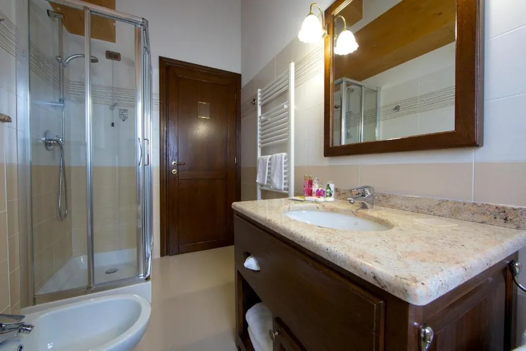 Camera Tripla — Hotel L’ Aiglon