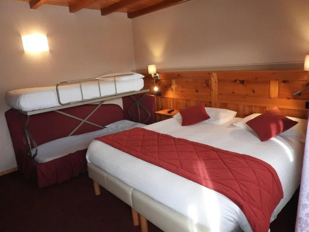 Camera Tripla — Hotel Le Clocher