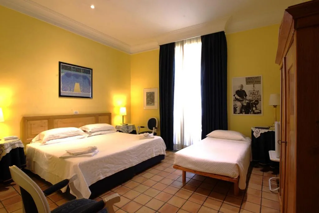 Triple Room — Hotel Locanda Cairoli