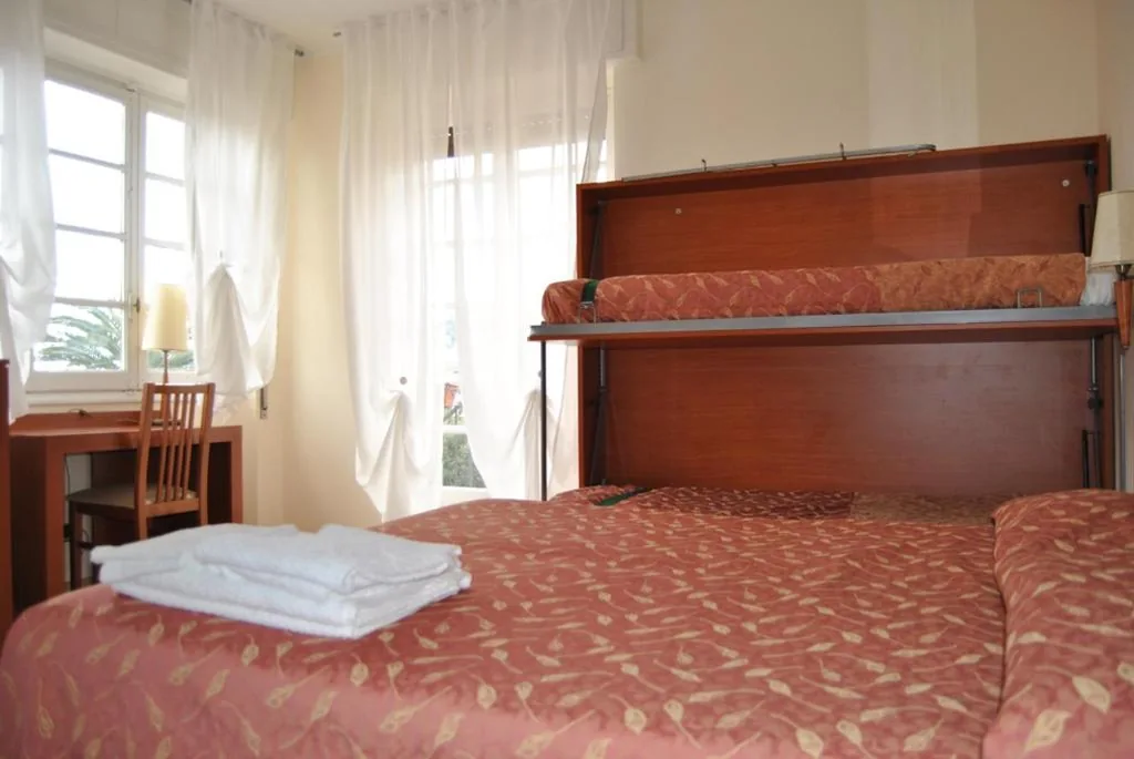 Camera Tripla — Hotel Mimosa