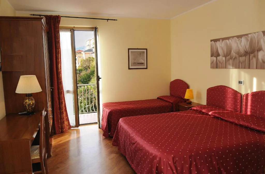 Camera Tripla — Hotel Miranda