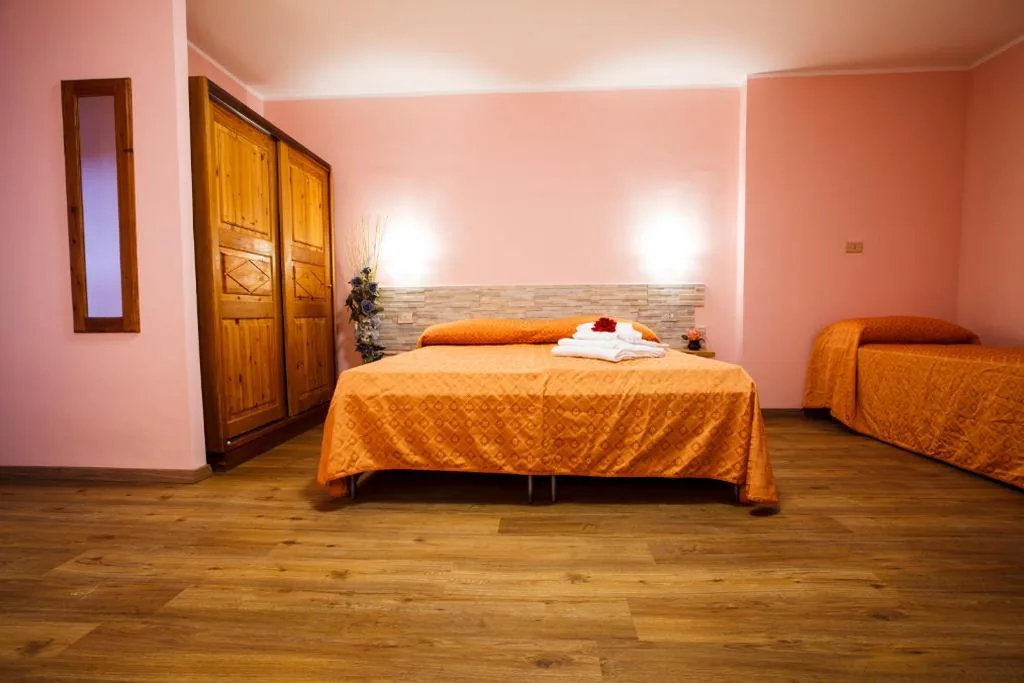Camera Tripla — Hotel Olimpic