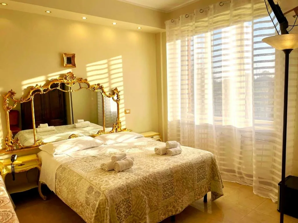 Triple Room — Hotel Original