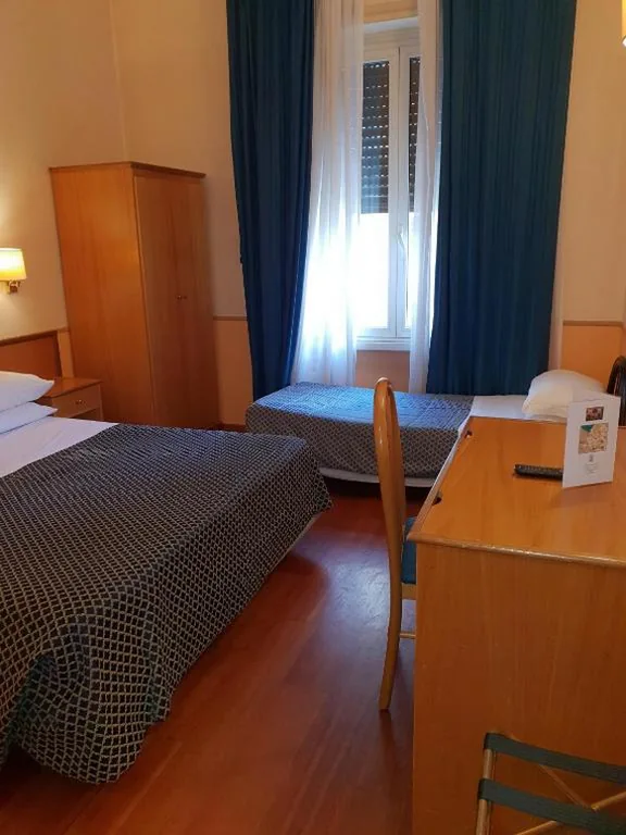 Triple Room — Hotel Piemonte