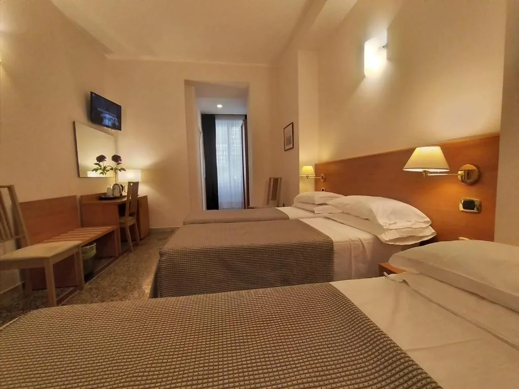 Camera Tripla — Hotel Principe Eugenio