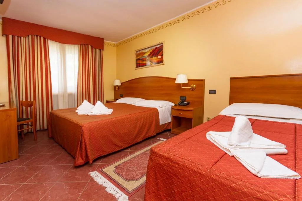 Camera Tripla — Hotel Relais Des Alpes