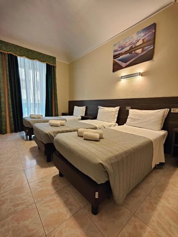 Triple Room — Hotel Romano