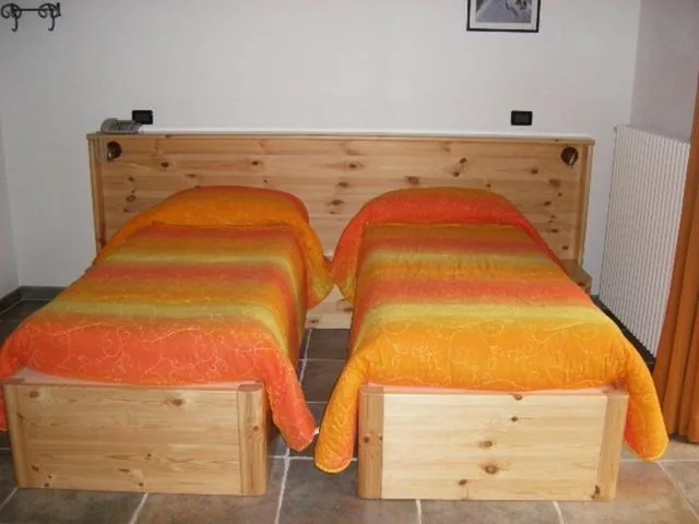 Camera Tripla — Hotel Savoia Debili