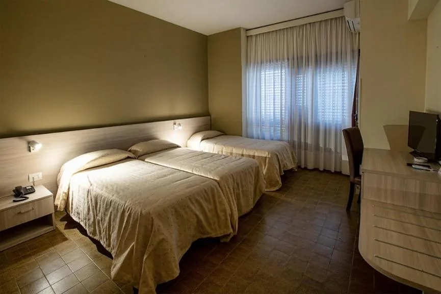 Camera Tripla — Hotel Scacciapensieri