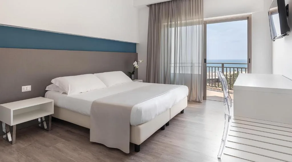 Triple Room — Hotel Serapo