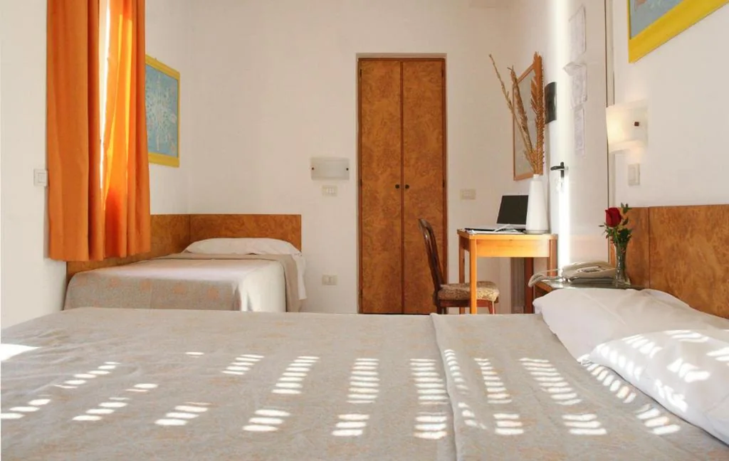 Camera Tripla — Hotel Sirenetta