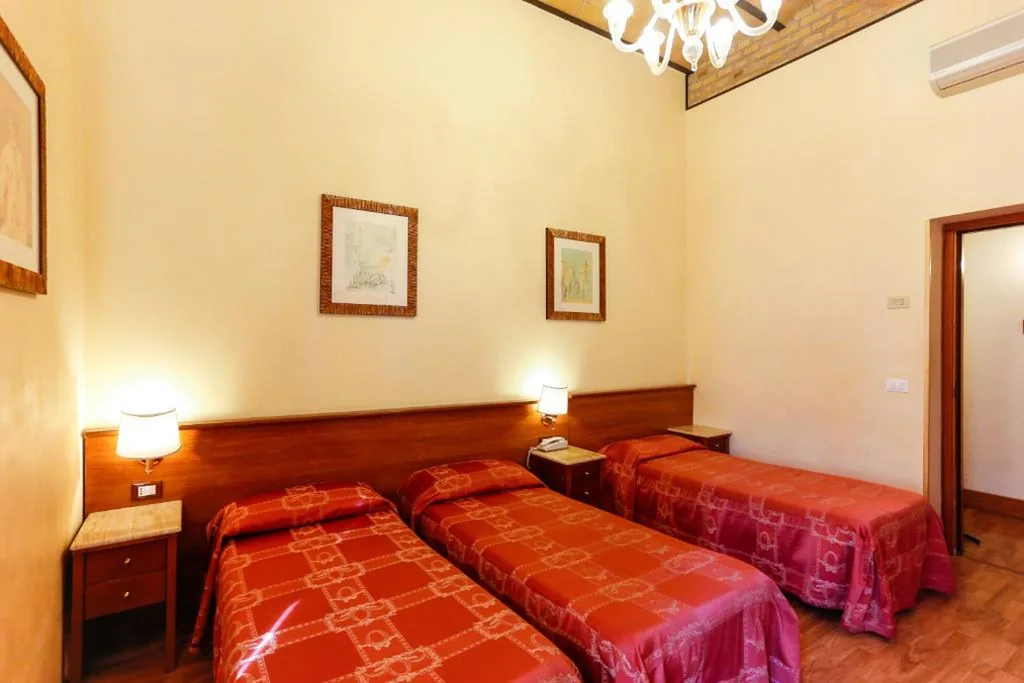 Camera Tripla — Hotel Tempio Di Pallade