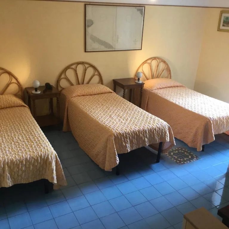 Triple Room — Hotel Touring