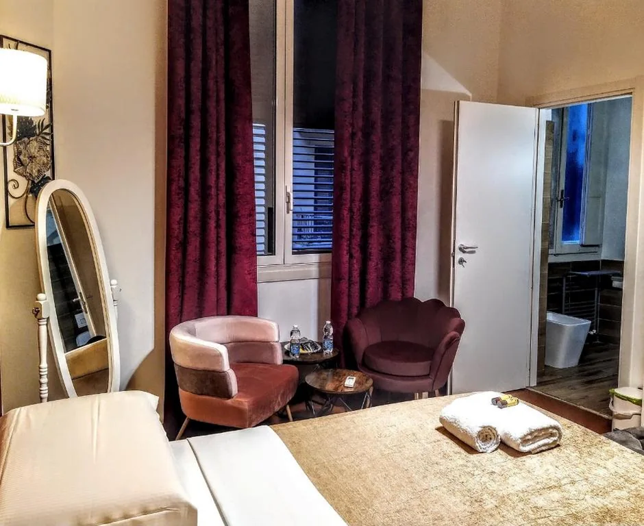 Triple Room — Lorvand N