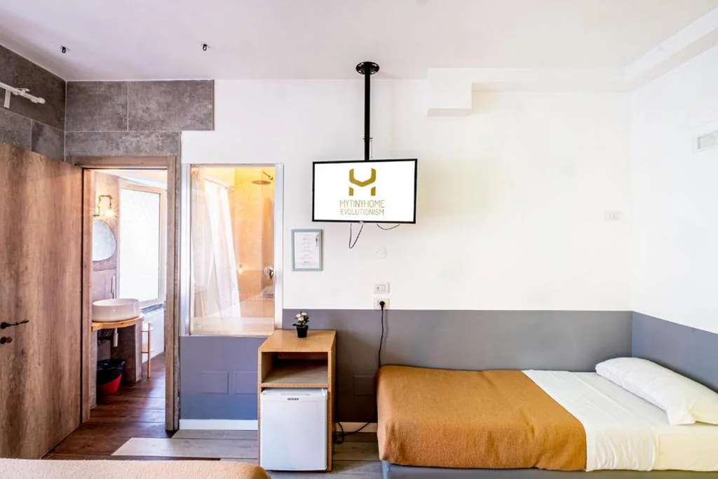 Luxury Triple Room — My Tiny Home