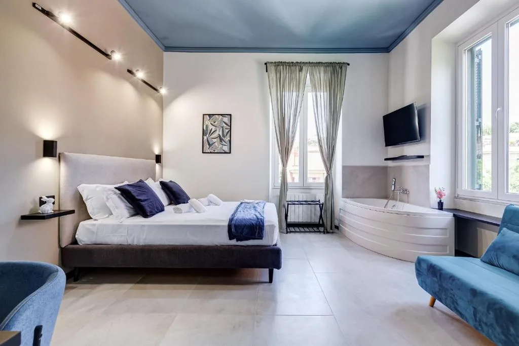 Luxury Triple Room — VIVILO COLLECTION – Muggia 21 Suites
