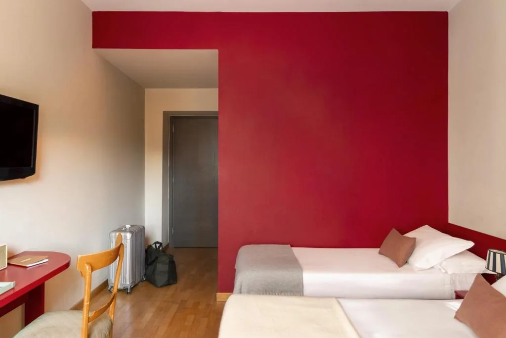 Triple Room — Monti First