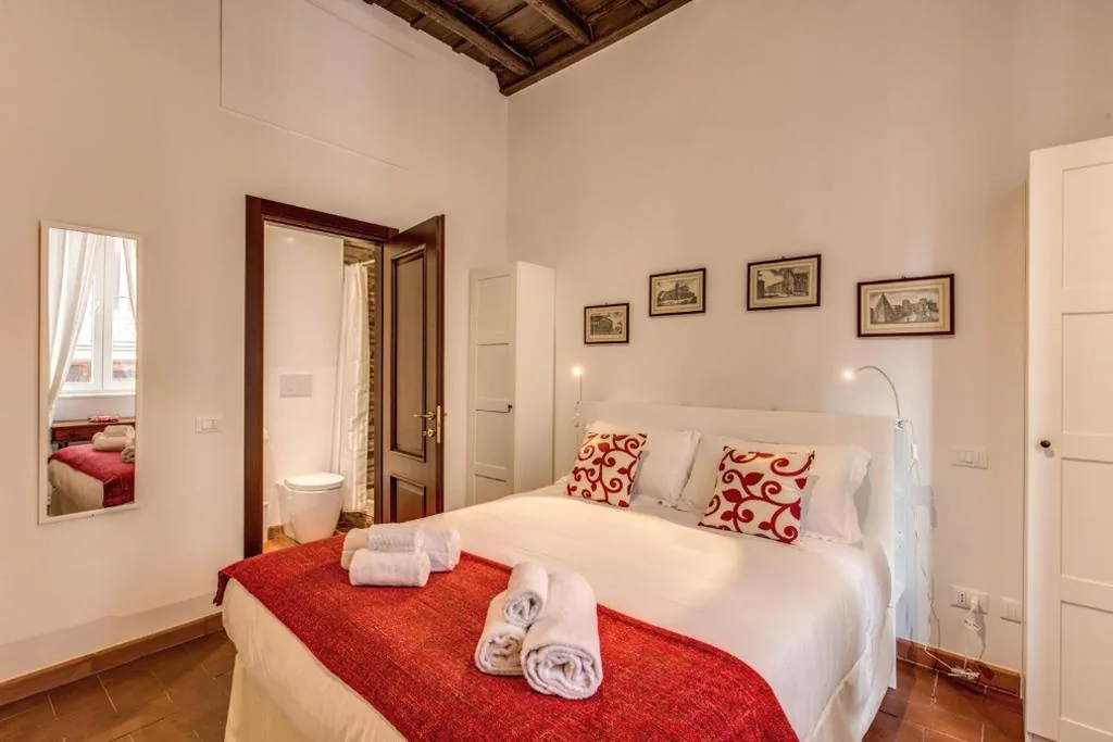 Camera Tripla — Piccolo Trevi Suites
