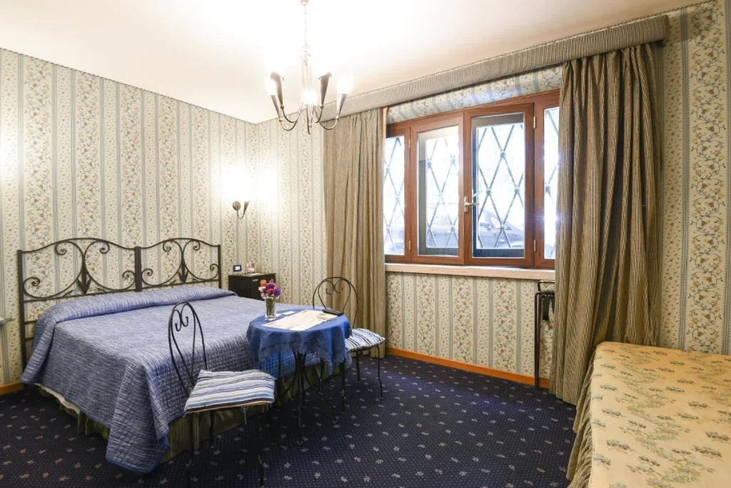Triple Room — Residenza Ave Roma