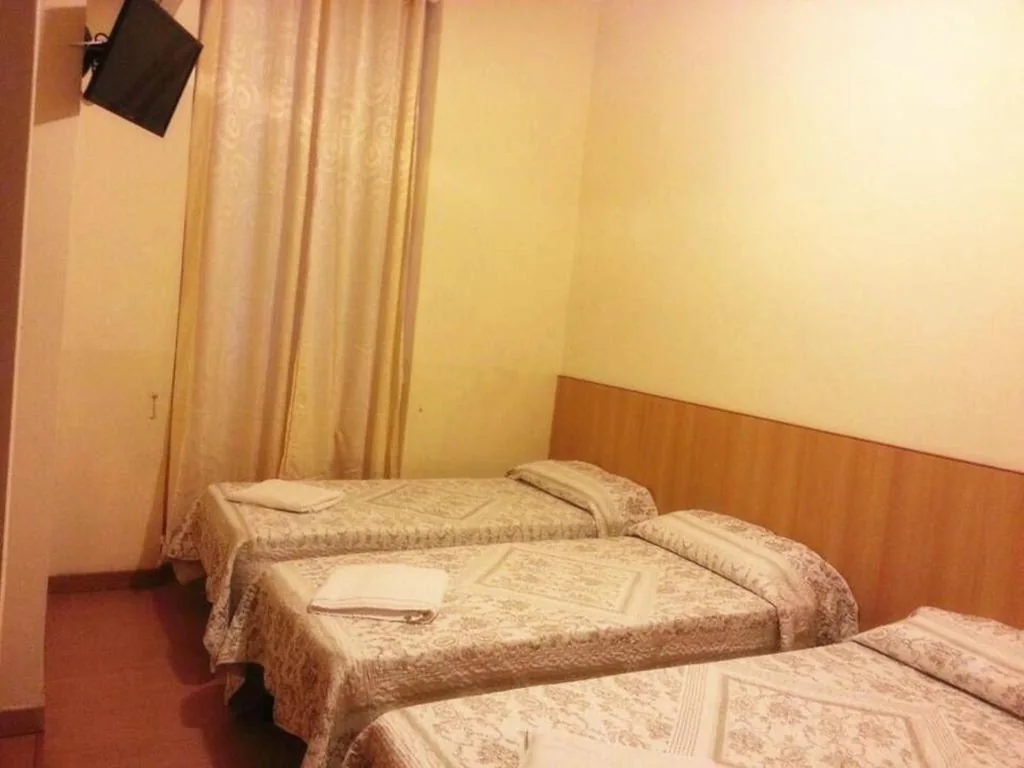 Triple Room — Richbaby