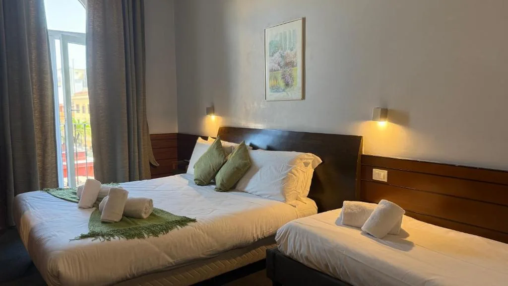 Camera Tripla — Romalive Hotel
