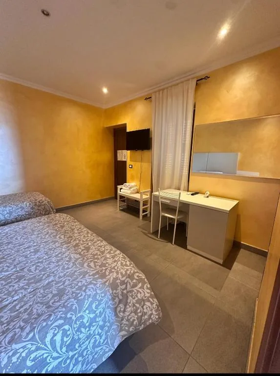 Triple Room — Sabrina Airport
