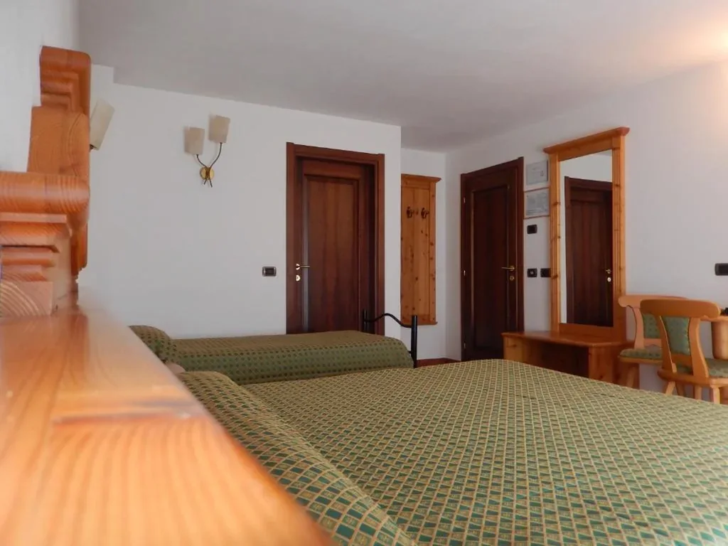 Camera Tripla Standard — Albergo du Soleil